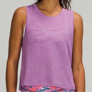 Lululemon size 6 camo wisteria tank top lightweight train to be